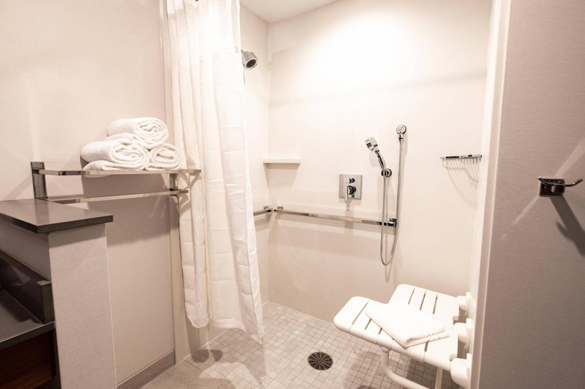 Fairfield By Marriott Inn & Suites Fond Du Lac Ngoại thất bức ảnh