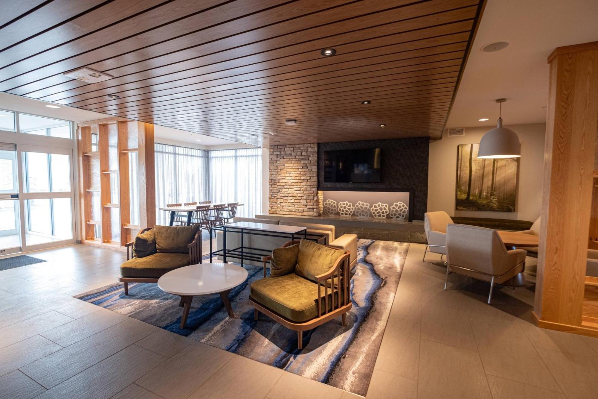 Fairfield By Marriott Inn & Suites Fond Du Lac Ngoại thất bức ảnh